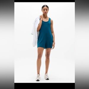 NWT Athleta Hit Pause Romper